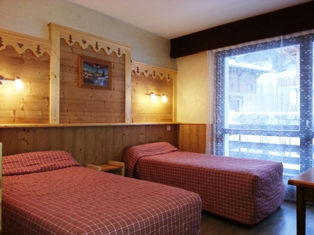 מורזין Hotel Le Soly מראה חיצוני תמונה